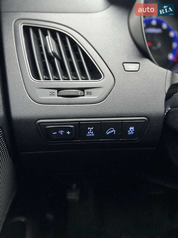 Внедорожник / Кроссовер Hyundai ix35 2011 в Львове