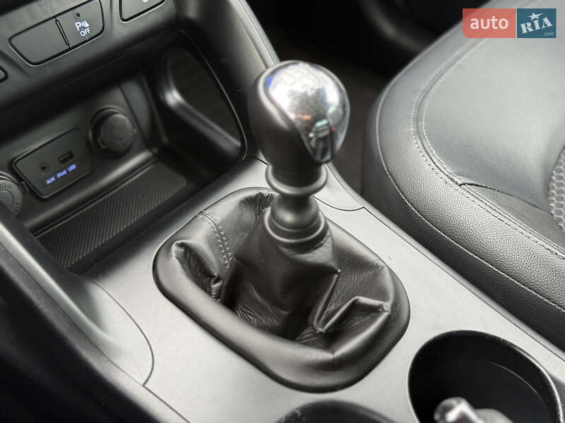 Внедорожник / Кроссовер Hyundai ix35 2011 в Радивилове