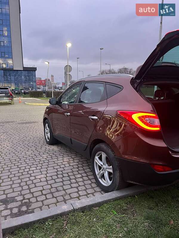Внедорожник / Кроссовер Hyundai ix35 2013 в Ивано-Франковске фото 9 Внедорожник / Кроссовер Hyundai ix35 2013 в Ивано-Франковске