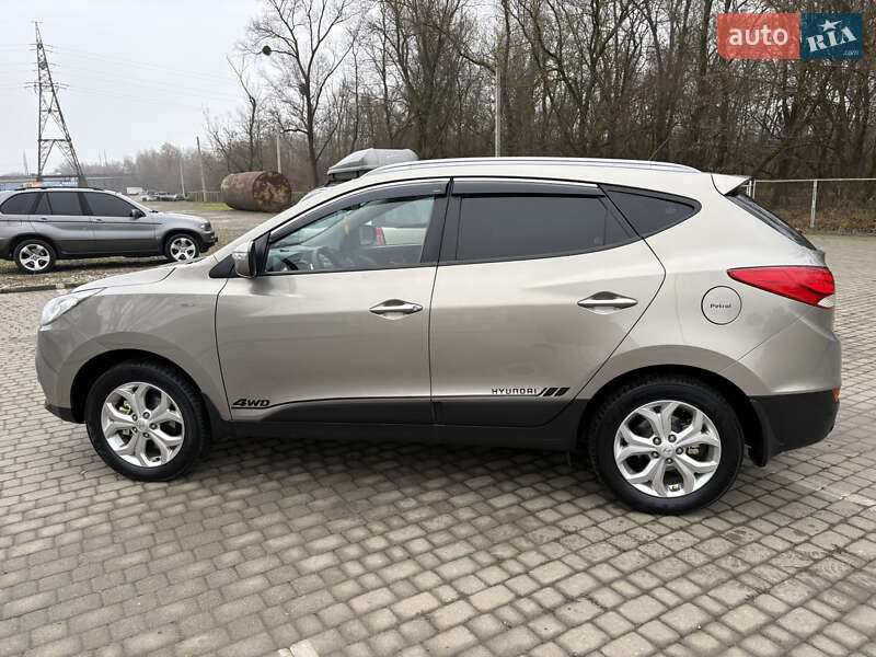 Внедорожник / Кроссовер Hyundai ix35 2010 в Черновцах фото 9 Внедорожник / Кроссовер Hyundai ix35 2010 в Черновцах