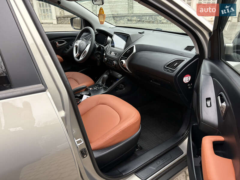Внедорожник / Кроссовер Hyundai ix35 2010 в Черновцах фото 16 Внедорожник / Кроссовер Hyundai ix35 2010 в Черновцах