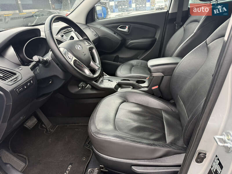 Внедорожник / Кроссовер Hyundai ix35 2015 в Ровно