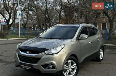 Позашляховик / Кросовер Hyundai ix35 2010 в Миколаєві