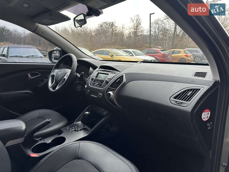 Позашляховик / Кросовер Hyundai ix35 2011 в Львові фото 17 Позашляховик / Кросовер Hyundai ix35 2011 в Львові