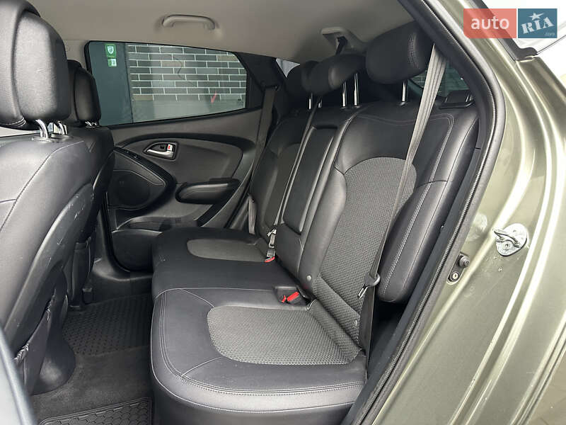 Позашляховик / Кросовер Hyundai ix35 2011 в Львові фото 20 Позашляховик / Кросовер Hyundai ix35 2011 в Львові