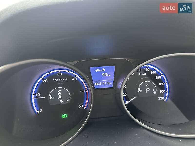 Позашляховик / Кросовер Hyundai ix35 2011 в Львові фото 30 Позашляховик / Кросовер Hyundai ix35 2011 в Львові