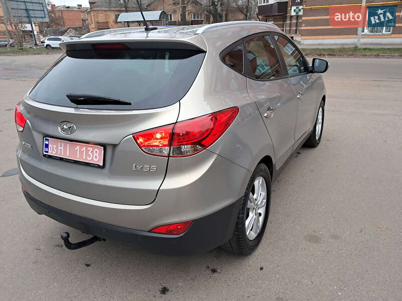 Внедорожник / Кроссовер Hyundai ix35 2011 в Полтаве фото 8 Внедорожник / Кроссовер Hyundai ix35 2011 в Полтаве