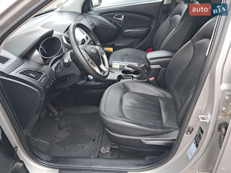 Внедорожник / Кроссовер Hyundai ix35 2011 в Полтаве фото 12 Внедорожник / Кроссовер Hyundai ix35 2011 в Полтаве