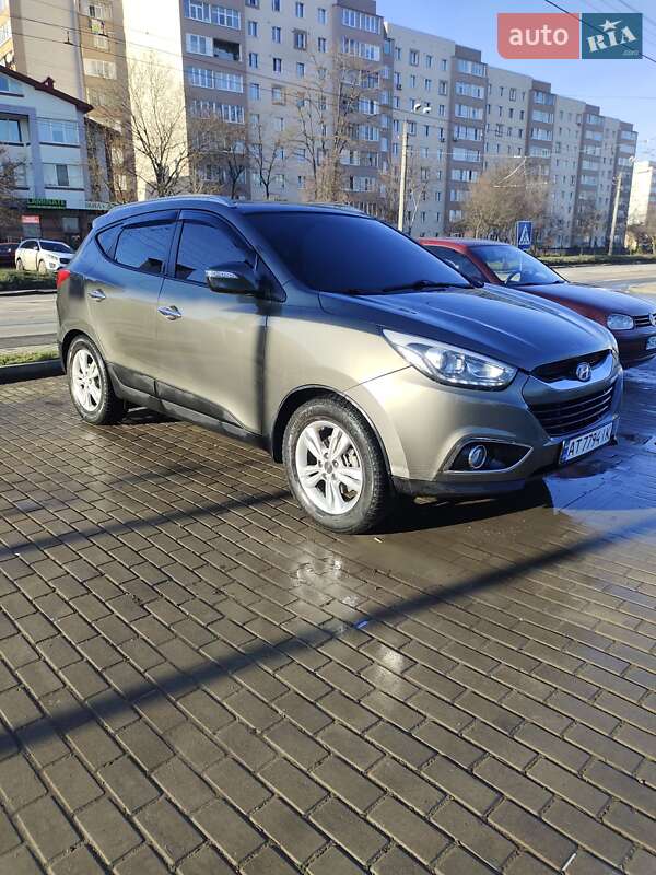 Внедорожник / Кроссовер Hyundai ix35 2010 в Ивано-Франковске фото 2 Внедорожник / Кроссовер Hyundai ix35 2010 в Ивано-Франковске