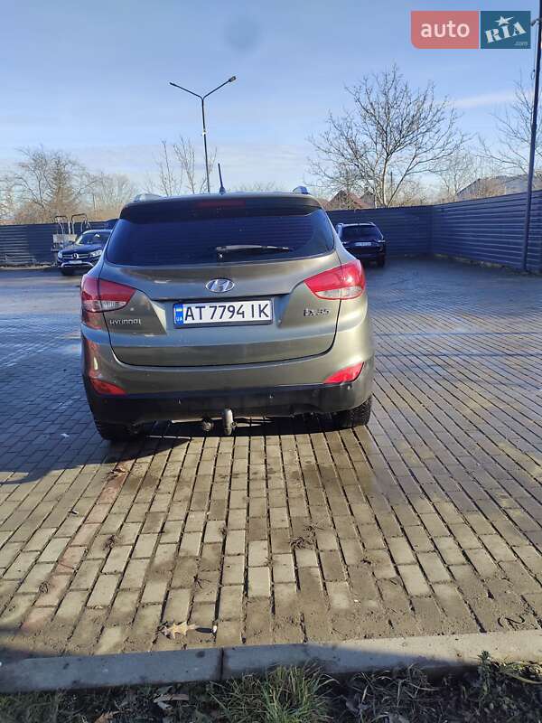Внедорожник / Кроссовер Hyundai ix35 2010 в Ивано-Франковске фото 5 Внедорожник / Кроссовер Hyundai ix35 2010 в Ивано-Франковске