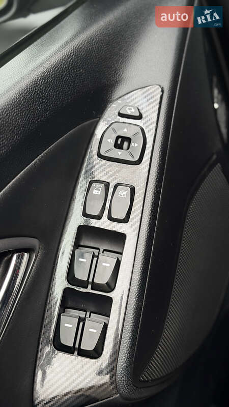 Внедорожник / Кроссовер Hyundai ix35 2010 в Зборове фото 21 Внедорожник / Кроссовер Hyundai ix35 2010 в Зборове