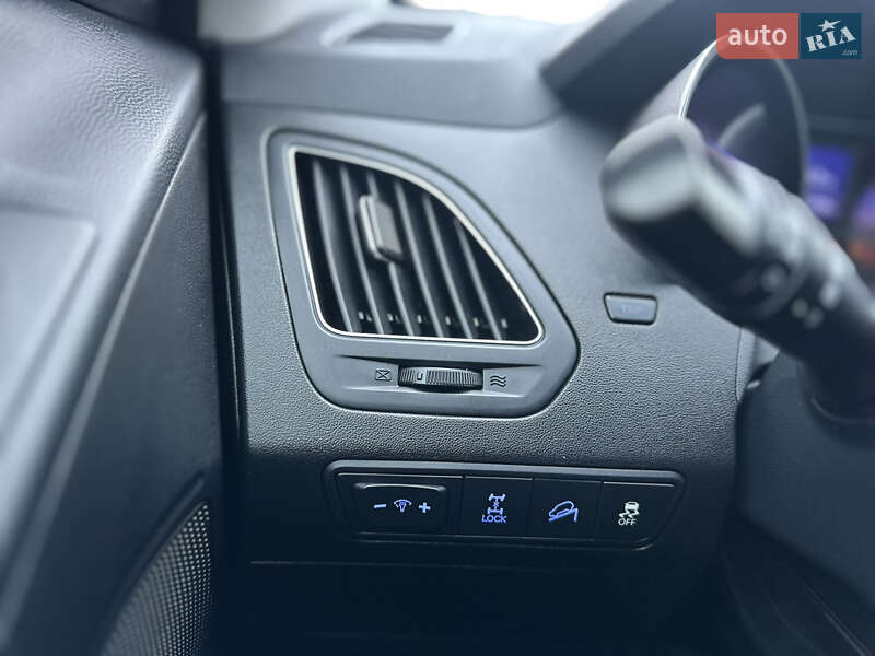 Внедорожник / Кроссовер Hyundai ix35 2012 в Луцке фото 28 Внедорожник / Кроссовер Hyundai ix35 2012 в Луцке