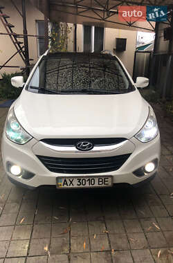 Позашляховик / Кросовер Hyundai ix35 2011 в Харкові