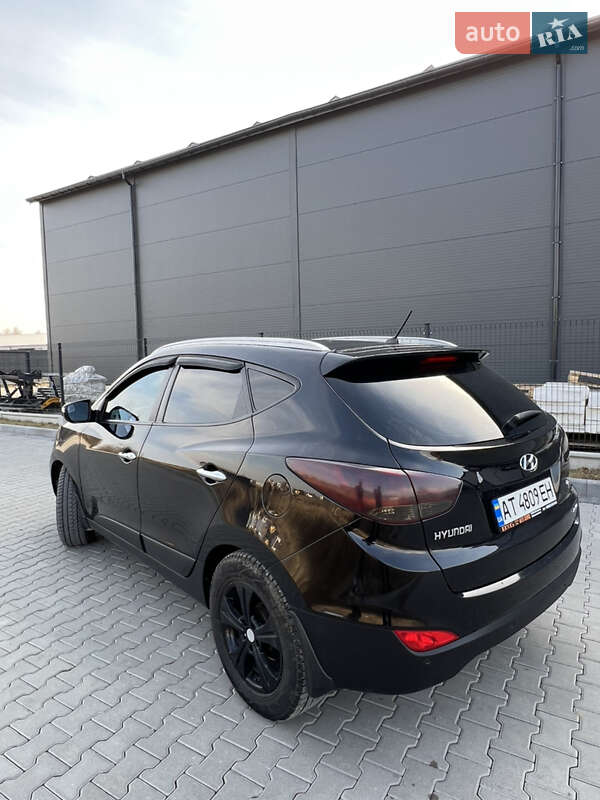 Позашляховик / Кросовер Hyundai ix35 2011 в Івано-Франківську