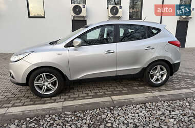 Внедорожник / Кроссовер Hyundai ix35 2010 в Млинове