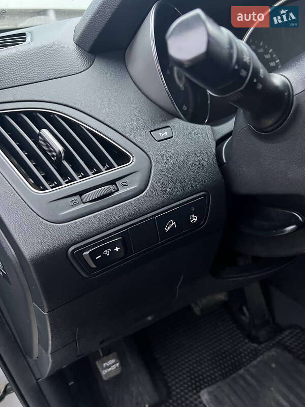 Внедорожник / Кроссовер Hyundai ix35 2013 в Луцке