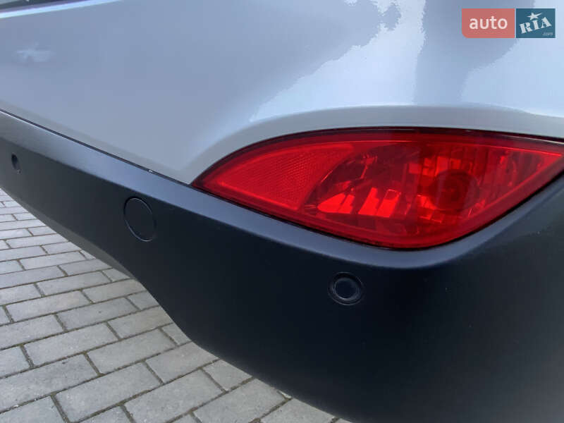 Позашляховик / Кросовер Hyundai ix35 2014 в Рівному