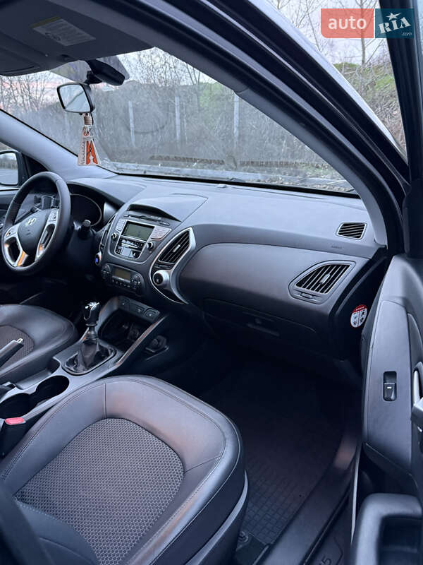 Позашляховик / Кросовер Hyundai ix35 2010 в Вінниці