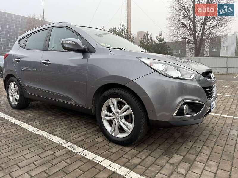 Позашляховик / Кросовер Hyundai ix35 2013 в Луцьку