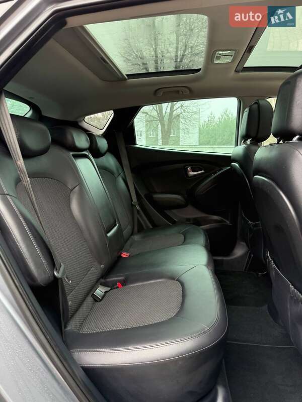 Позашляховик / Кросовер Hyundai ix35 2013 в Луцьку