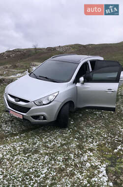 Внедорожник / Кроссовер Hyundai ix35 2011 в Кривом Озере