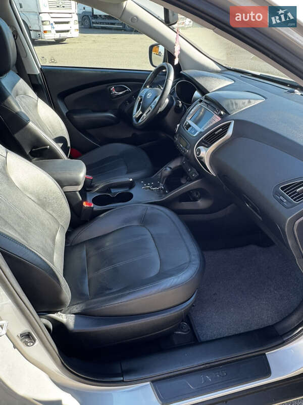 Позашляховик / Кросовер Hyundai ix35 2011 в Кривому Озері