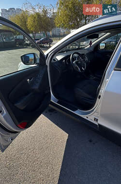 Позашляховик / Кросовер Hyundai ix35 2011 в Кривому Озері