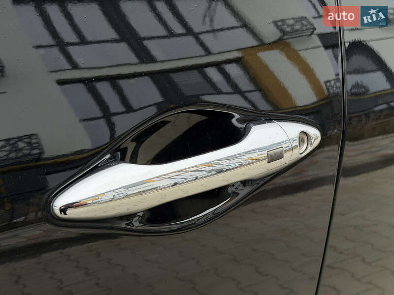 Позашляховик / Кросовер Hyundai ix35 2015 в Луцьку