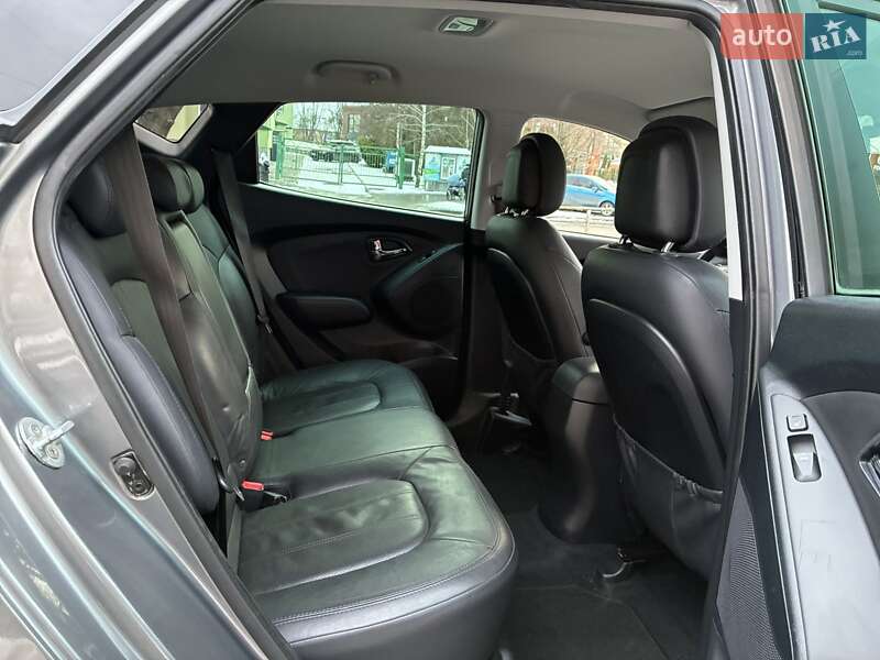 Внедорожник / Кроссовер Hyundai ix35 2012 в Луцке