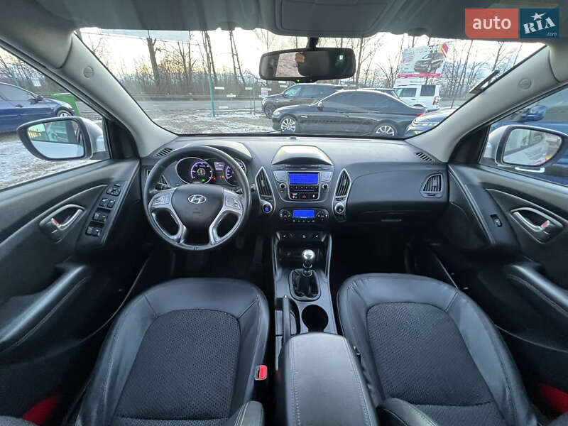 Внедорожник / Кроссовер Hyundai ix35 2010 в Коломые