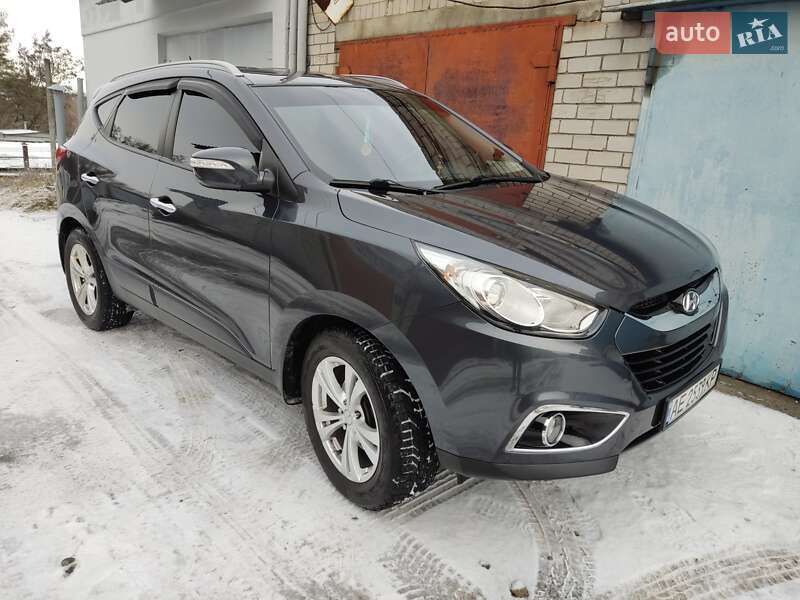 Позашляховик / Кросовер Hyundai ix35 2010 в Дніпрі
