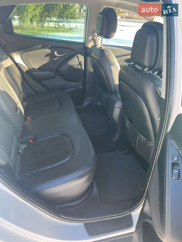 Внедорожник / Кроссовер Hyundai ix35 2012 в Луцке фото 17 Внедорожник / Кроссовер Hyundai ix35 2012 в Луцке