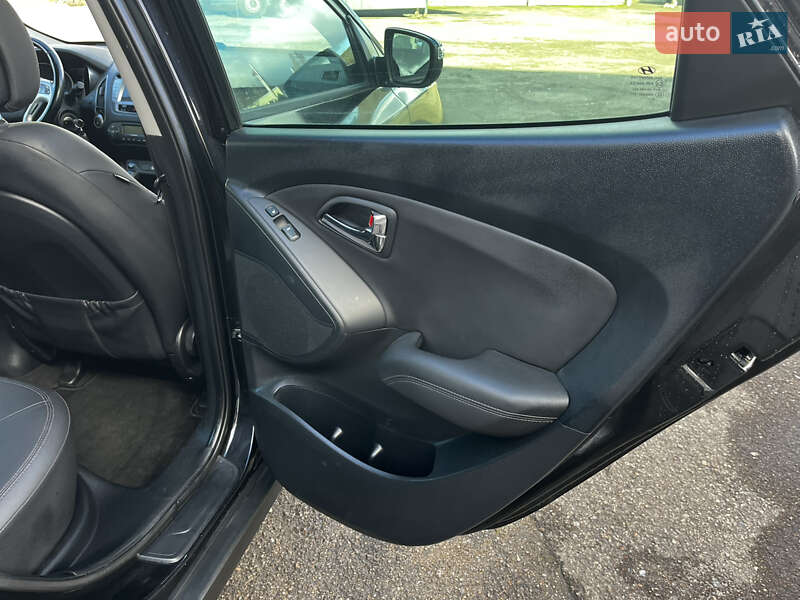 Позашляховик / Кросовер Hyundai ix35 2010 в Луцьку фото 34 Позашляховик / Кросовер Hyundai ix35 2010 в Луцьку