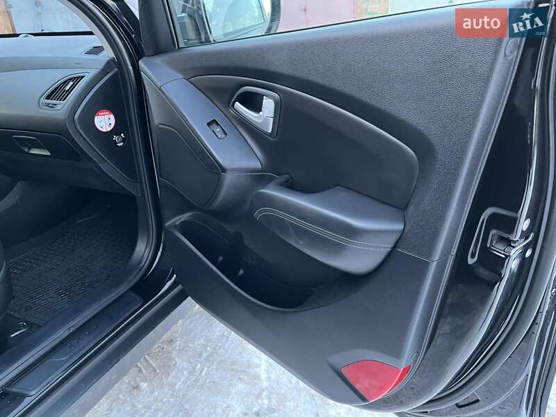 Внедорожник / Кроссовер Hyundai ix35 2014 в Бердичеве