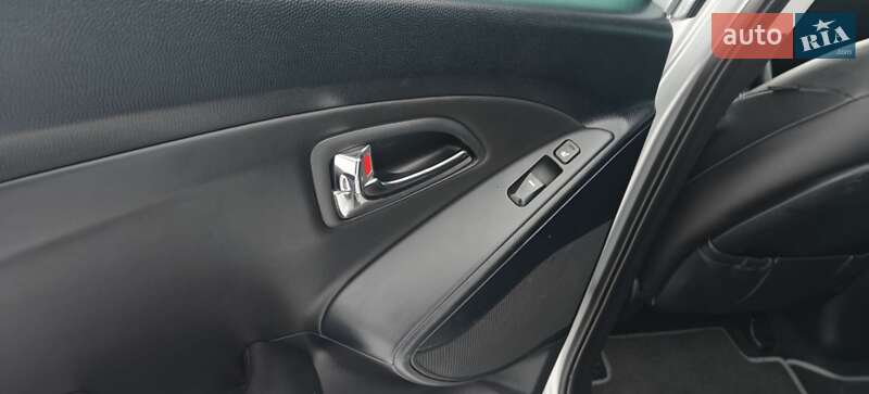 Внедорожник / Кроссовер Hyundai ix35 2010 в Харькове фото 29 Внедорожник / Кроссовер Hyundai ix35 2010 в Харькове
