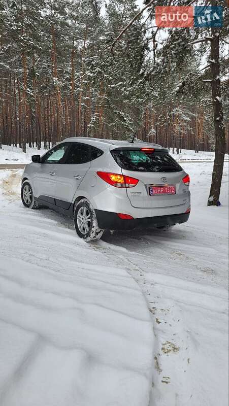 Позашляховик / Кросовер Hyundai ix35 2013 в Харкові