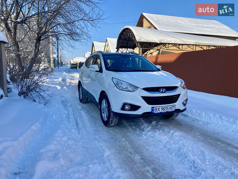 Внедорожник / Кроссовер Hyundai ix35 2010 в Хмельницком