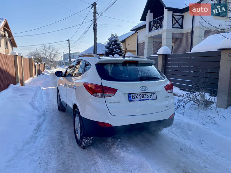 Внедорожник / Кроссовер Hyundai ix35 2010 в Хмельницком
