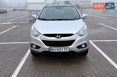 Внедорожник / Кроссовер Hyundai ix35 2010 в Одессе