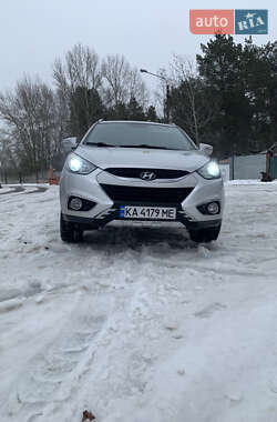 Внедорожник / Кроссовер Hyundai ix35 2011 в Киеве