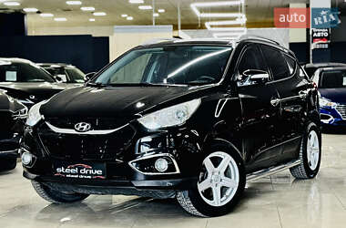 Внедорожник / Кроссовер Hyundai ix35 2010 в Николаеве