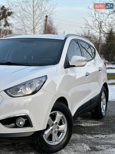 Внедорожник / Кроссовер Hyundai ix35 2012 в Луцке