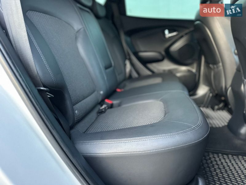 Внедорожник / Кроссовер Hyundai ix35 2012 в Луцке