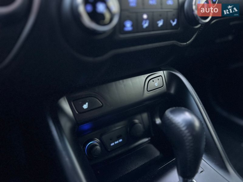 Внедорожник / Кроссовер Hyundai ix35 2012 в Луцке