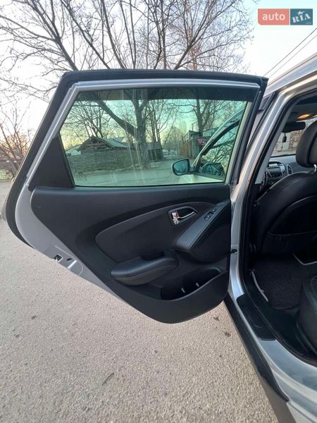 Внедорожник / Кроссовер Hyundai ix35 2011 в Николаеве