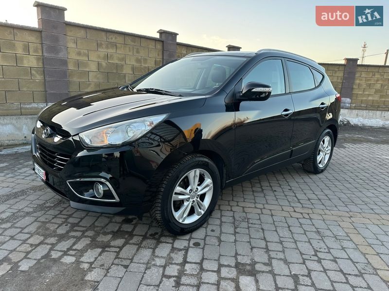 Внедорожник / Кроссовер Hyundai ix35 2012 в Дубно