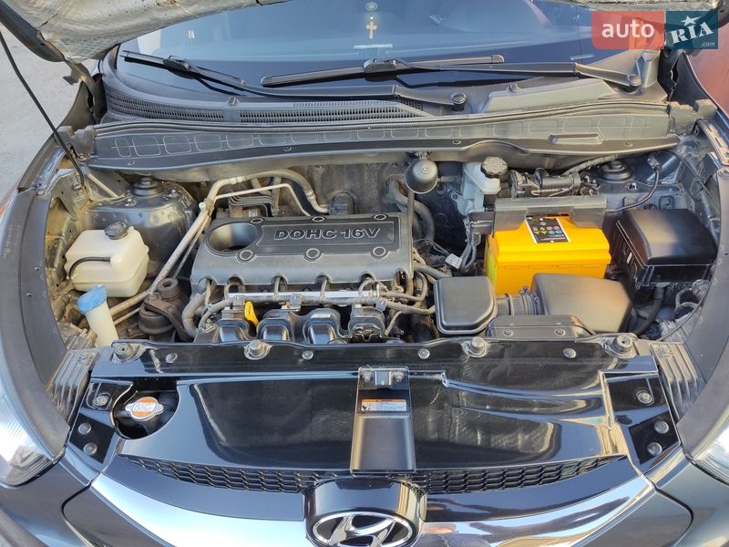 Внедорожник / Кроссовер Hyundai ix35 2010 в Днепре