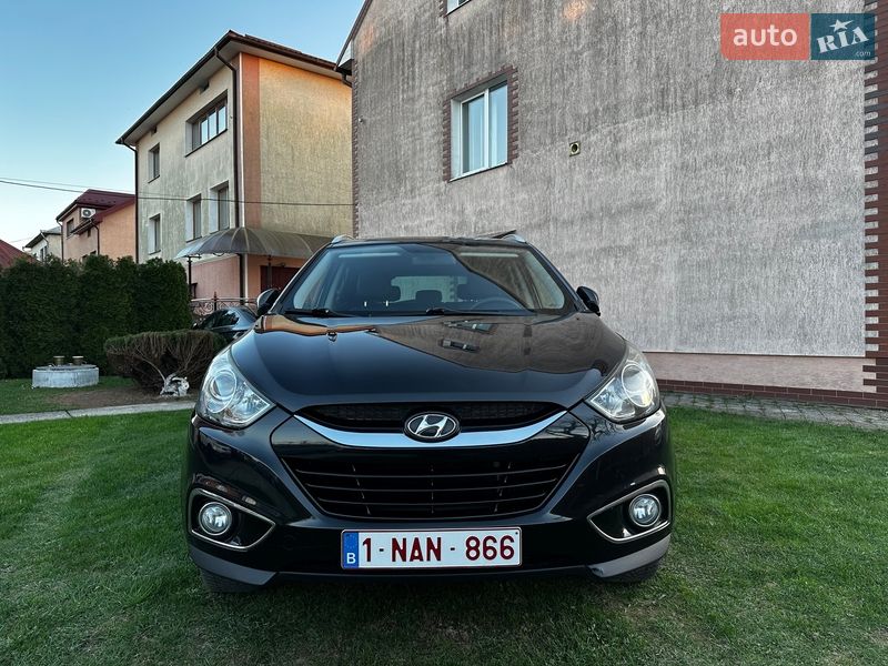 Внедорожник / Кроссовер Hyundai ix35 2011 в Ивано-Франковске