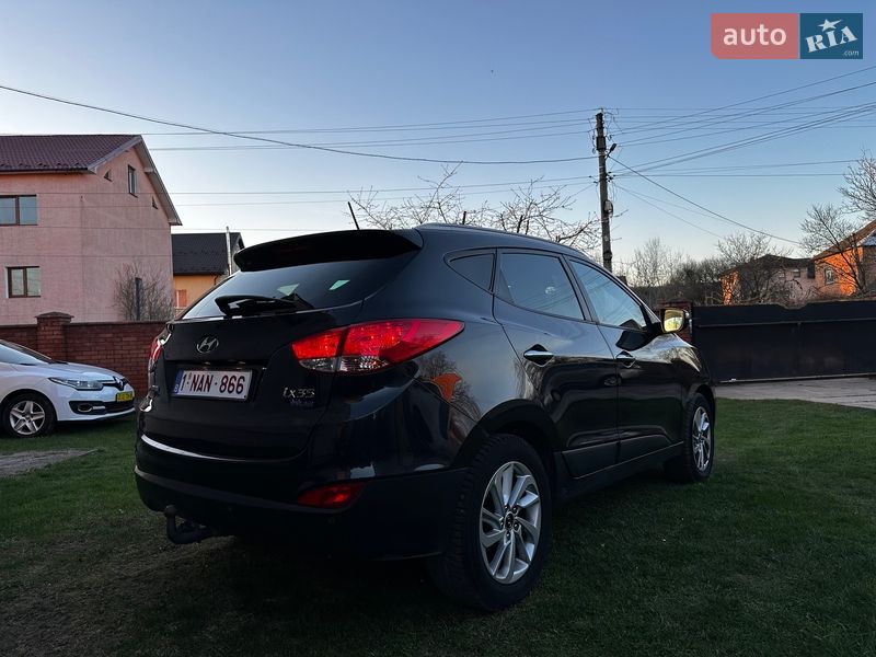 Внедорожник / Кроссовер Hyundai ix35 2011 в Ивано-Франковске
