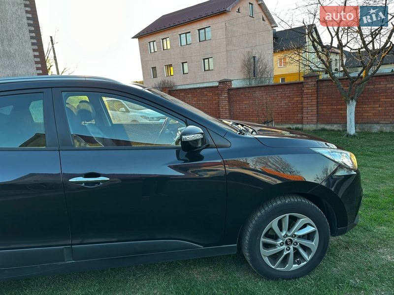 Внедорожник / Кроссовер Hyundai ix35 2011 в Ивано-Франковске